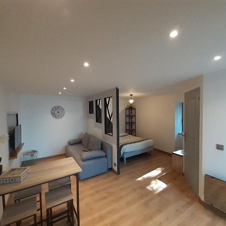 Studio Le Menascle Saint-Georges-de-Luzençon المظهر الخارجي الصورة