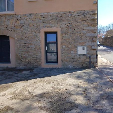 Studio Le Menascle Saint-Georges-de-Luzençon المظهر الخارجي الصورة