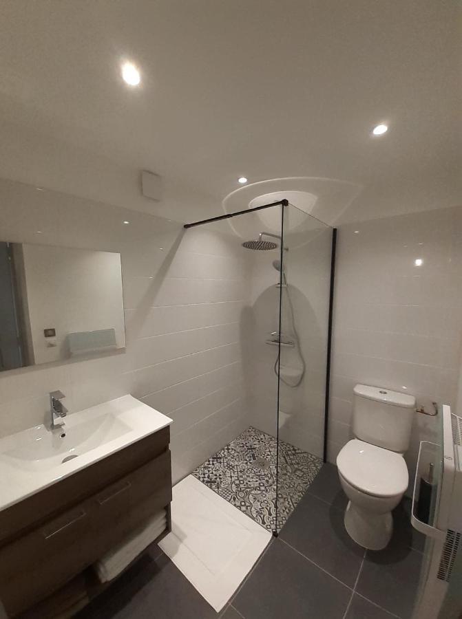 Studio Le Menascle Saint-Georges-de-Luzençon المظهر الخارجي الصورة