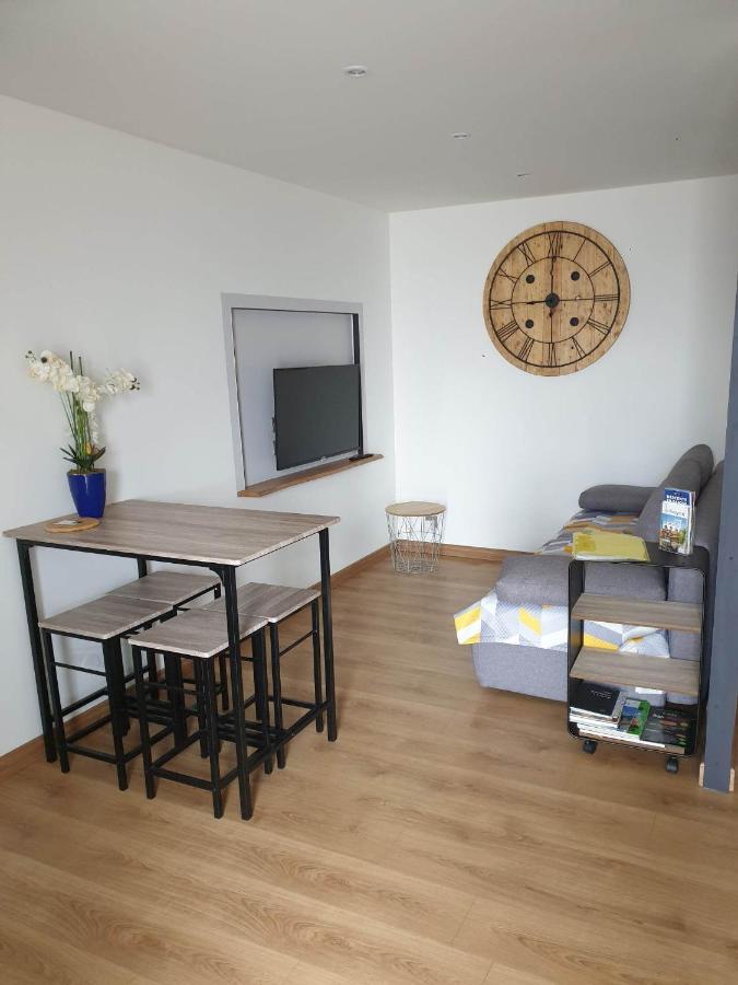 Studio Le Menascle Saint-Georges-de-Luzençon المظهر الخارجي الصورة